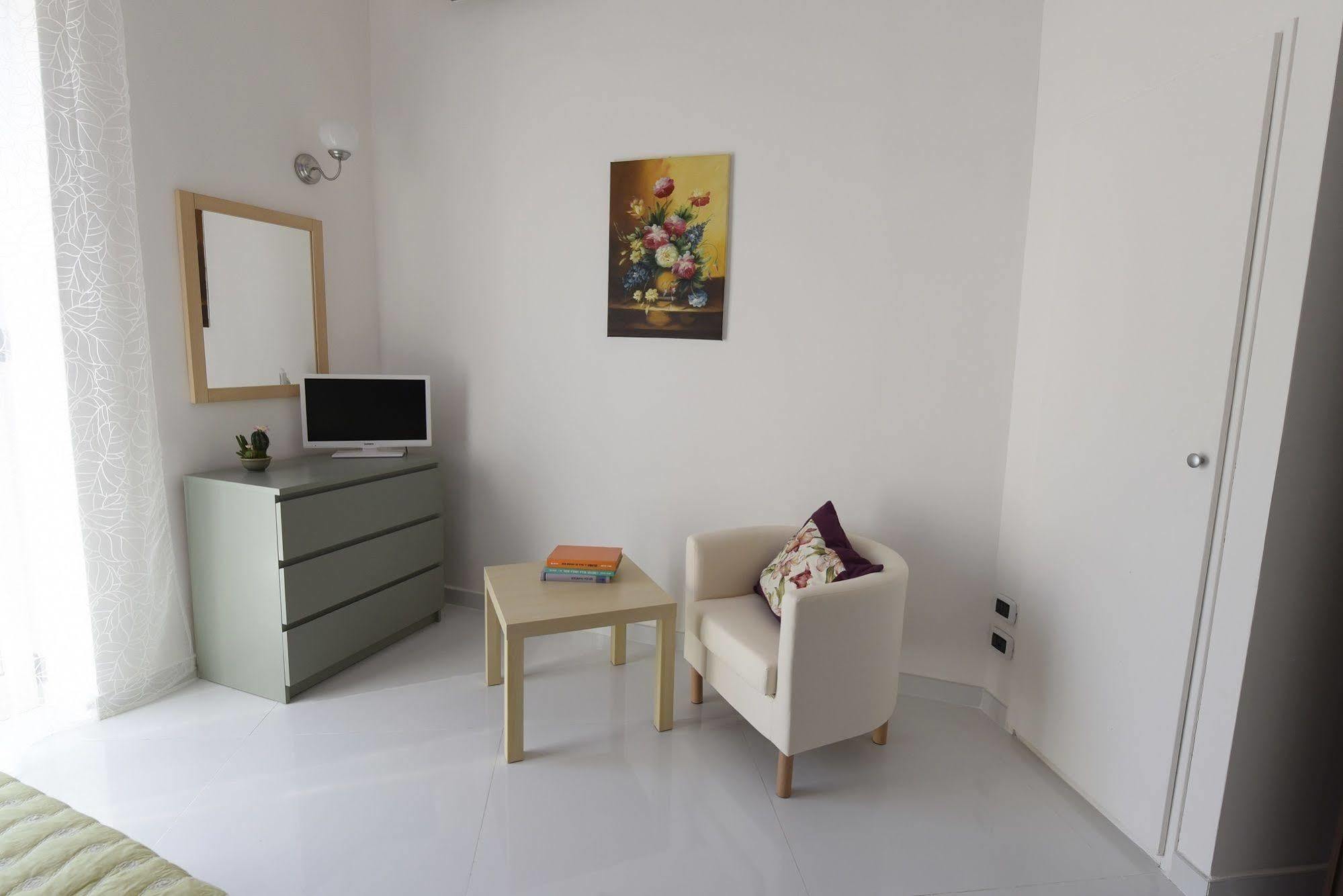 Evita House B&B Pompei Luaran gambar